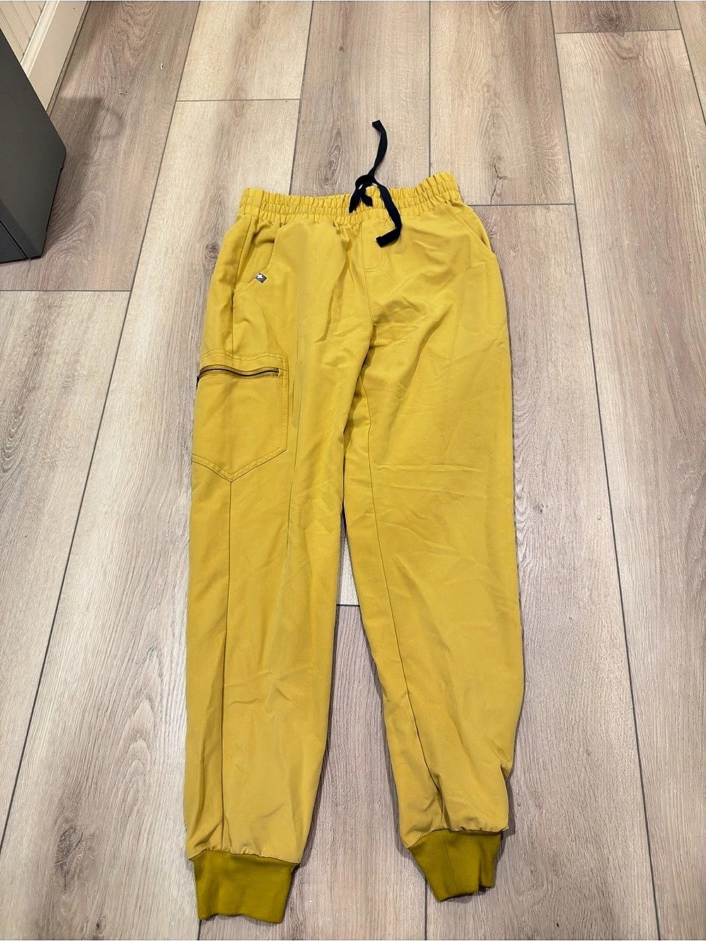 FIGS Technical Collection Women’s Scrub Jogger Pants
